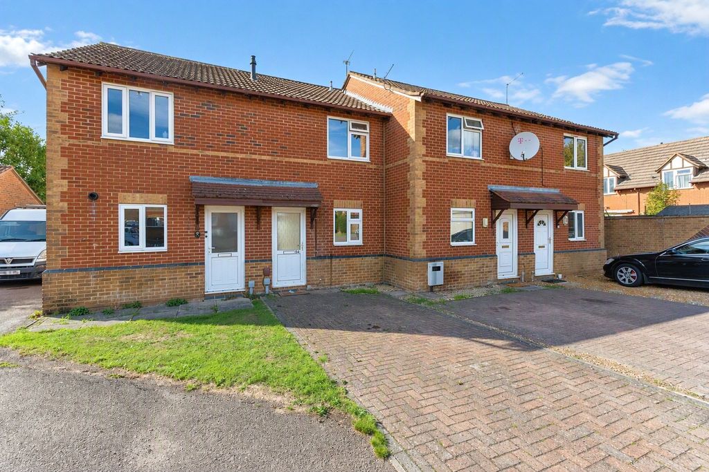 Property photo 1 of 13 Frotn