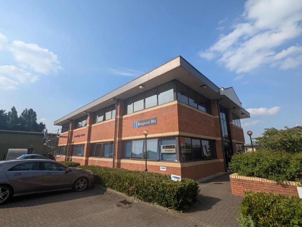 Property photo 1 of 10