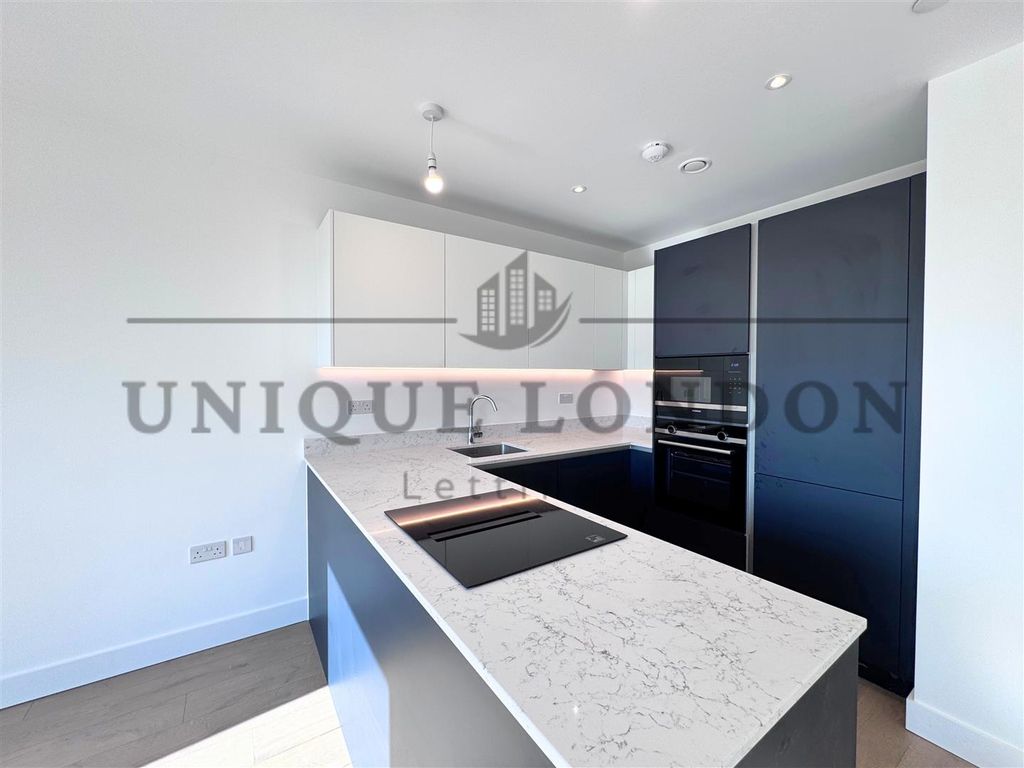Property photo 2 of 9 186.Png