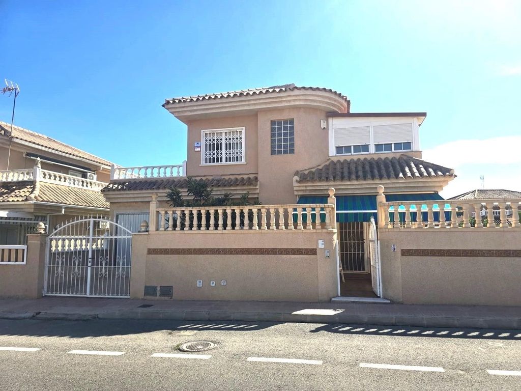 Property photo 1 of 49
