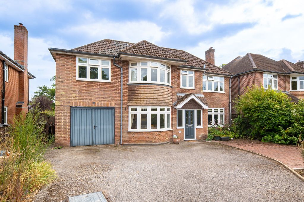 Property photo 1 of 23