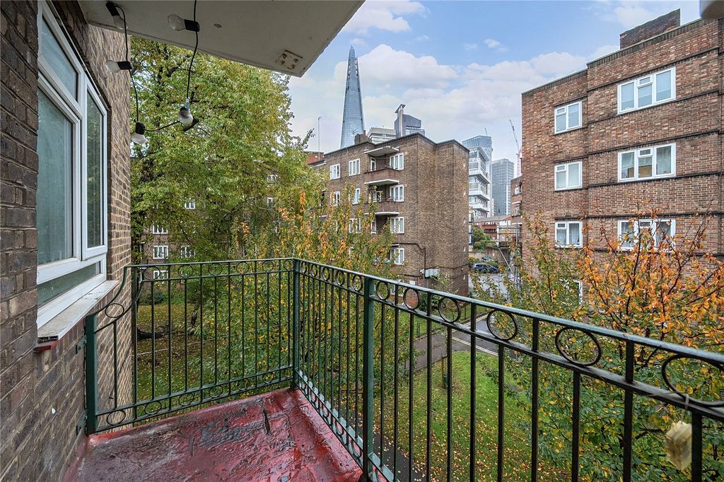 Property photo 2 of 21 Balcony