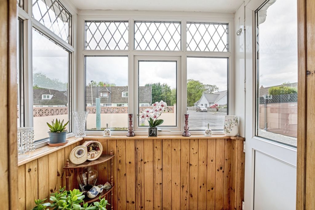 Property photo 3 of 16 Pbox-Img.Jpg