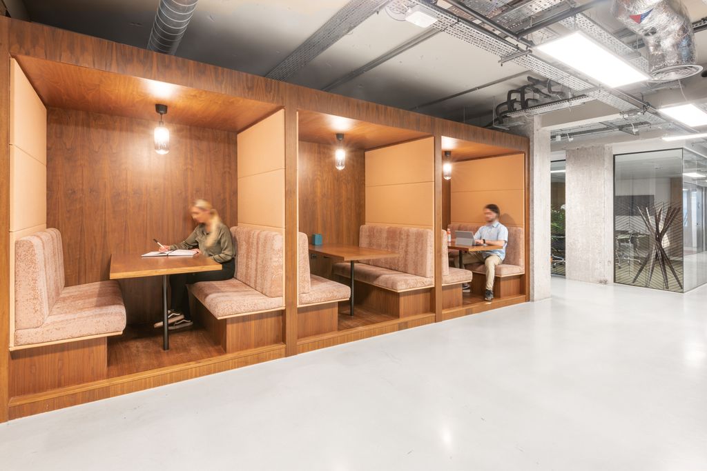 Property photo 1 of 6 Property Image 1