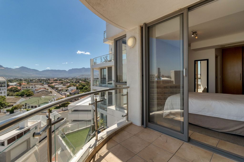 Property photo 3 of 30 Sw1726971