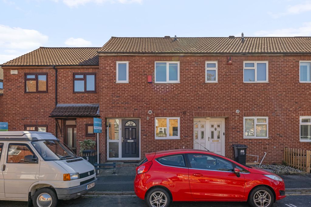 Property photo 1 of 12 918A0760