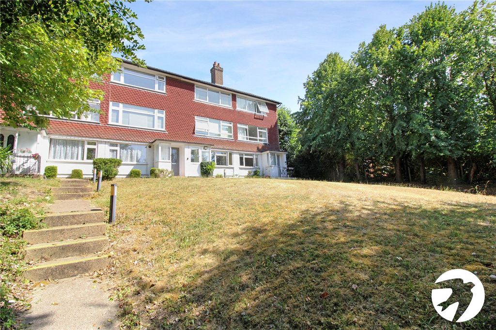 Property photo 1 of 7 External