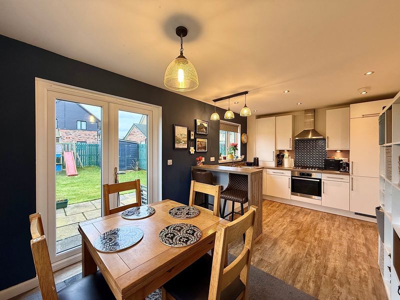 Property photo 2 of 20 Photo 25