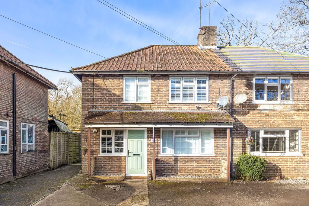 Property photo 1 of 25