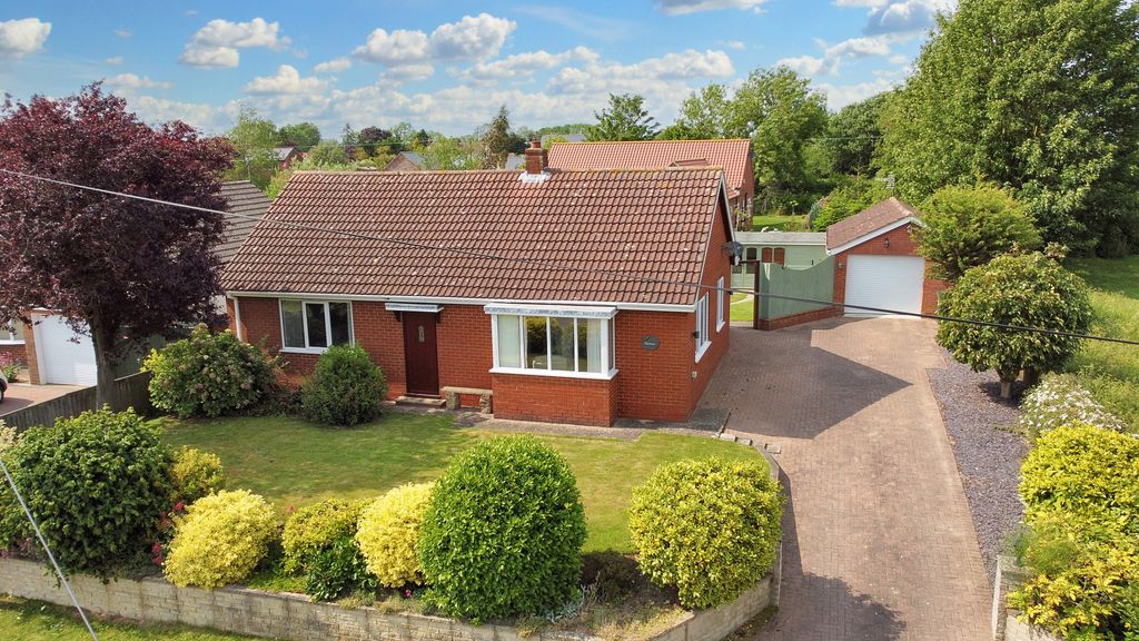 Property photo 1 of 30