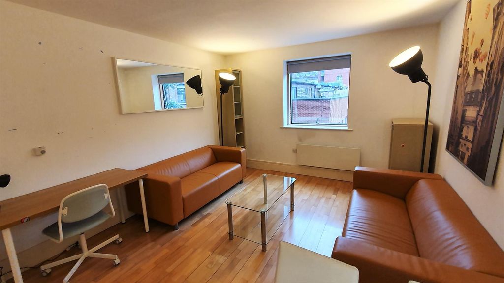 Property photo 2 of 19
