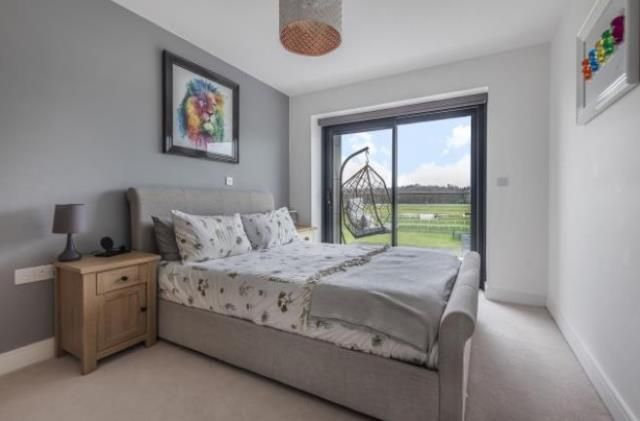 Additional image 6 of 2 bed flat for saleKingman Way, Newbury RG14