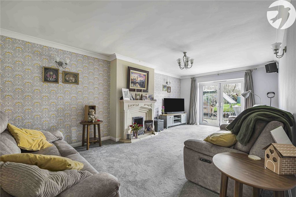 Property photo 2 of 17 Picture No. 13