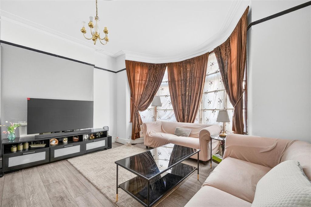 Property photo 2 of 14 02.Jpg