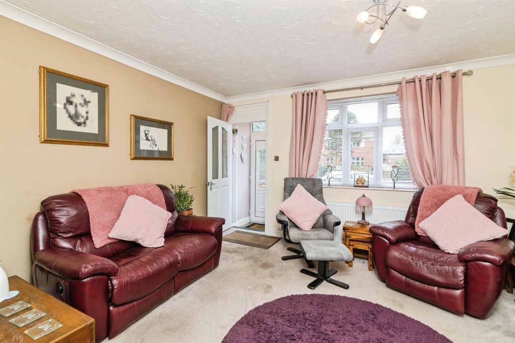 Property photo 3 of 17