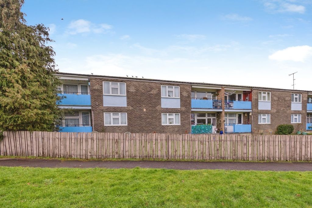 Property photo 1 of 18