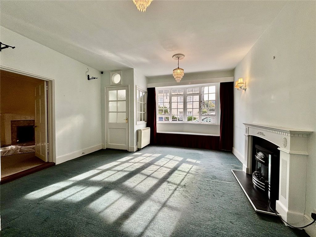 Property photo 2 of 29 Picture No. 26