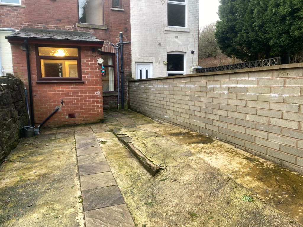 Property photo 3 of 4