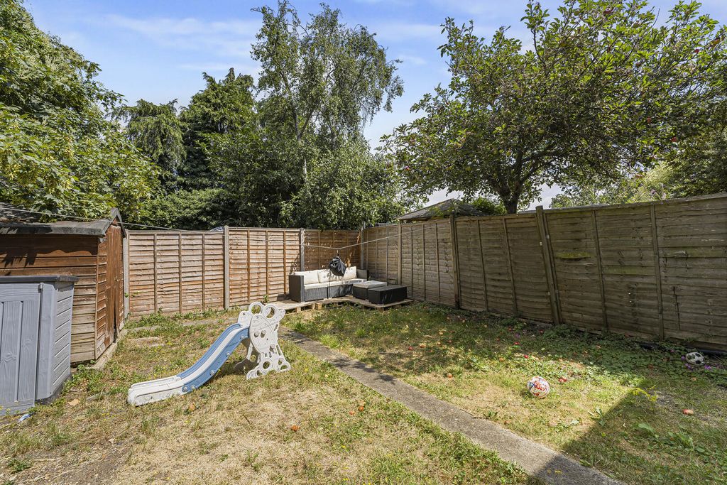 Property photo 2 of 10 Rear Garden