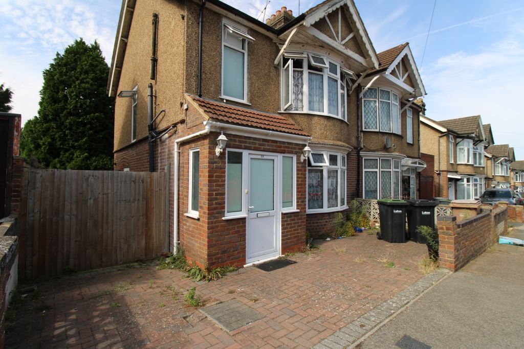Property photo 1 of 12 Img_5967