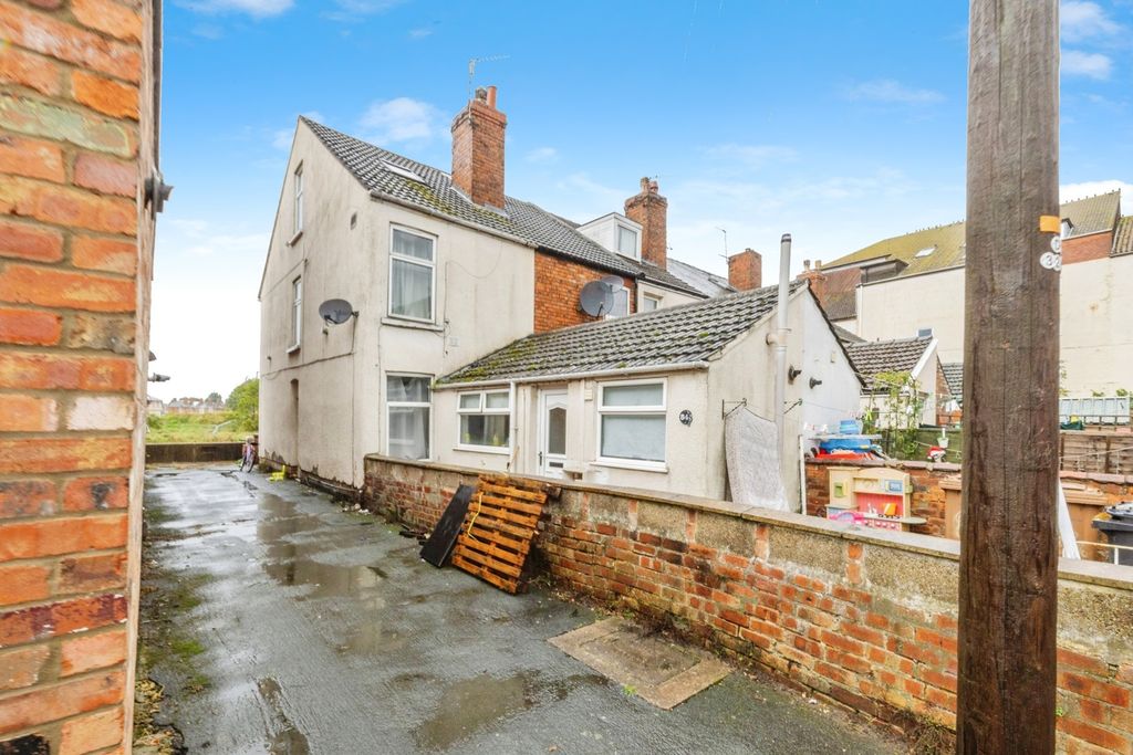 Property photo 1 of 11 Photo