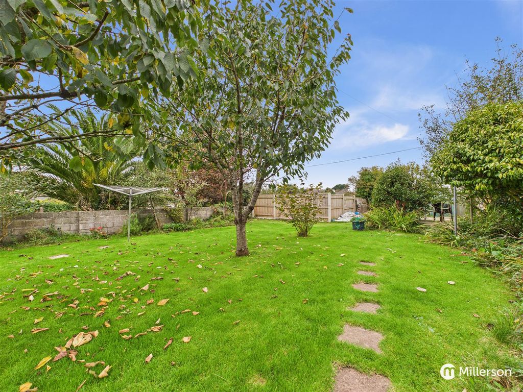 Property photo 2 of 23 Cam05092G0-Pr0122-Still025.Jpg