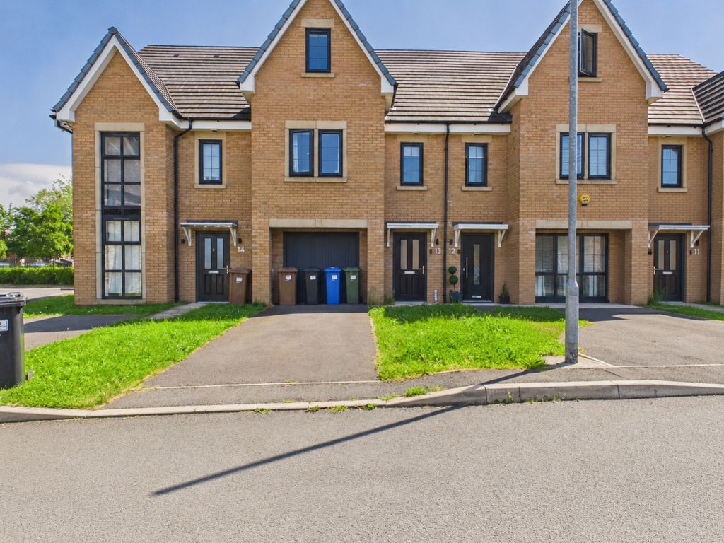 Property photo 1 of 16 Correct Front