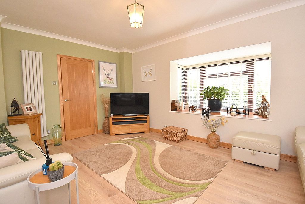 Property photo 2 of 15 Picture No. 03