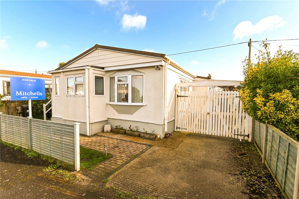 Property photo 1 of 15 Picture No. 18