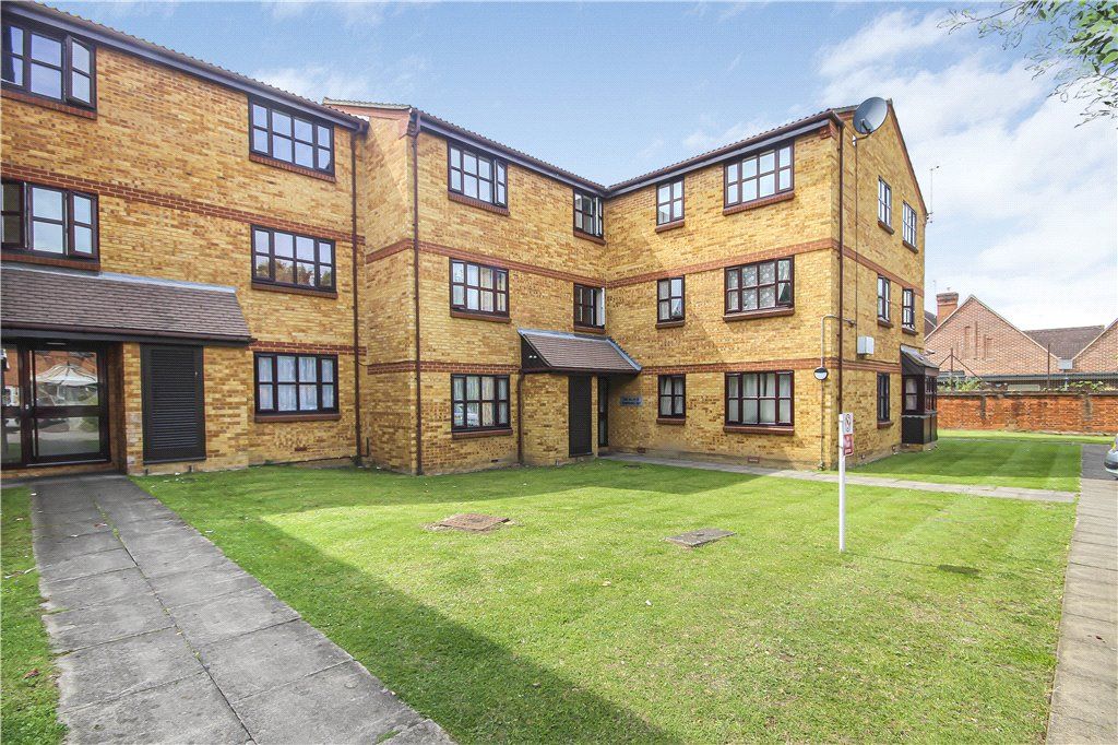 Property photo 1 of 7 External