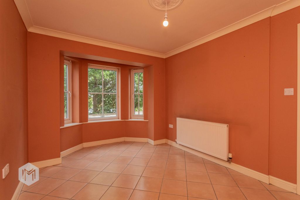 Property photo 3 of 33 Picture No. 06