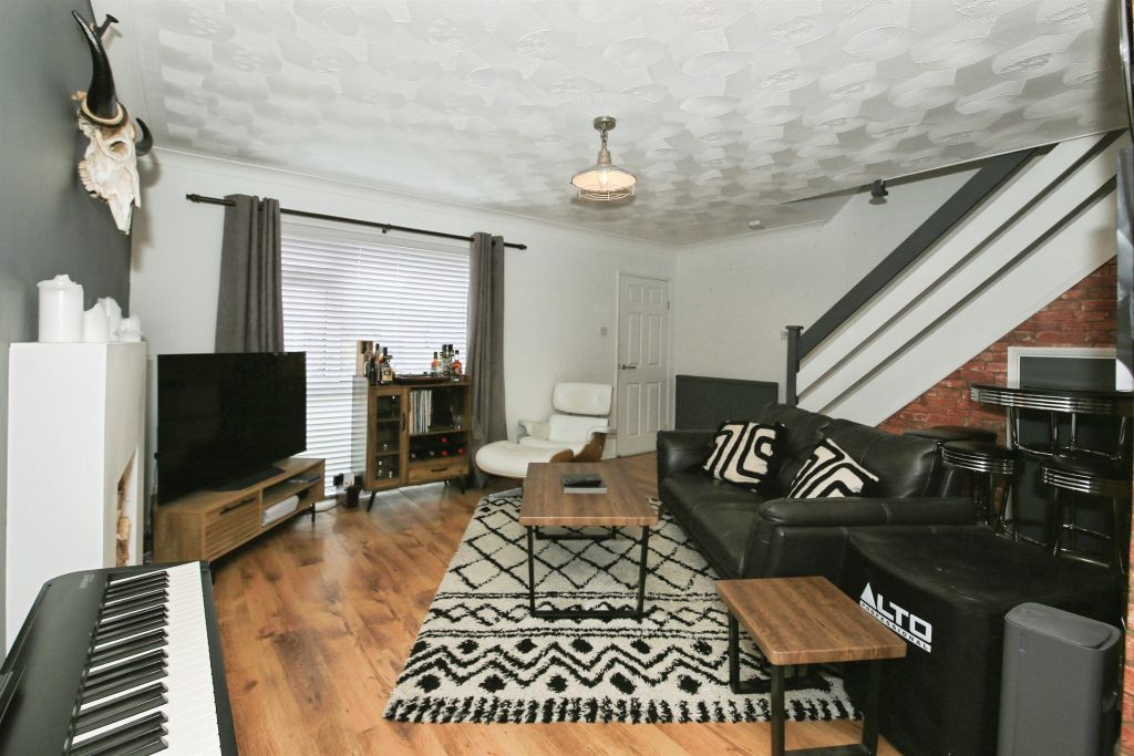 Property photo 2 of 18
