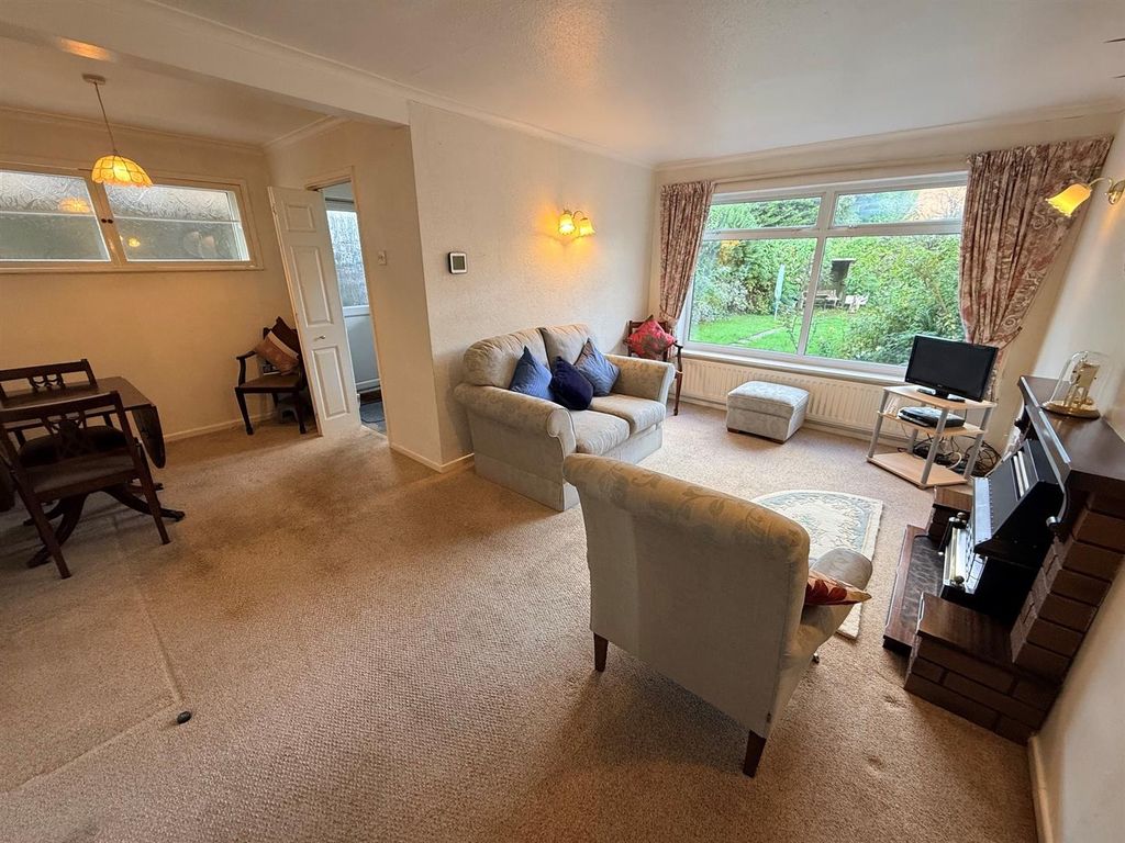 Property photo 3 of 16