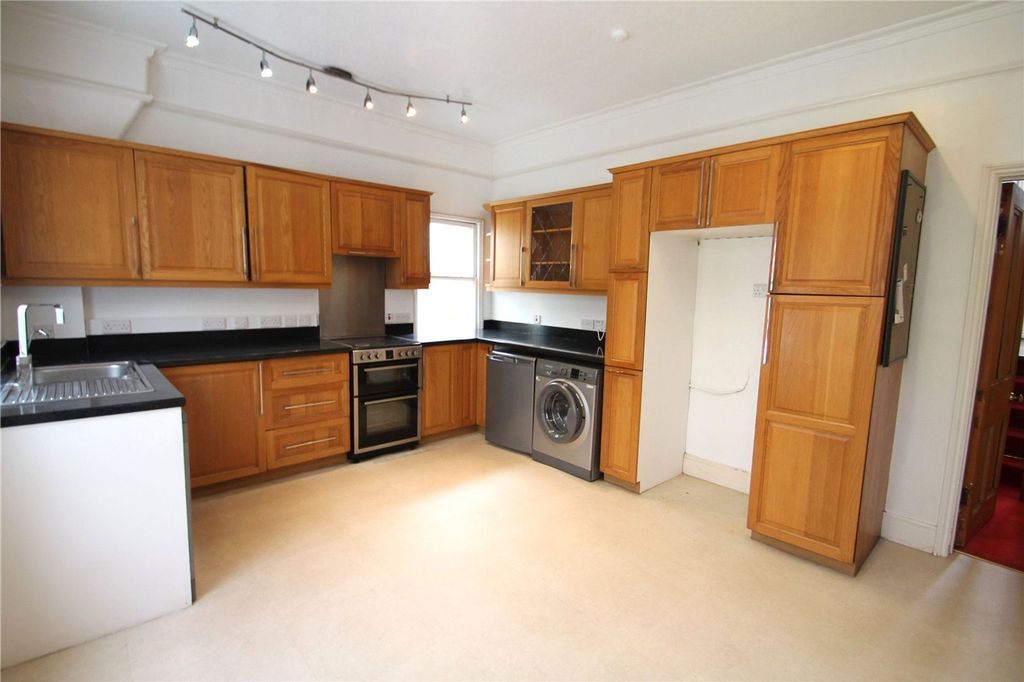 Property photo 3 of 20 Picture No. 09