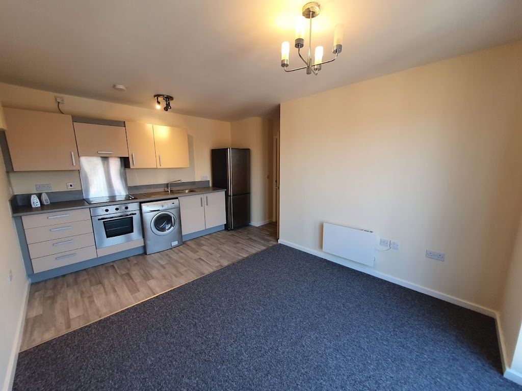 Property photo 2 of 6