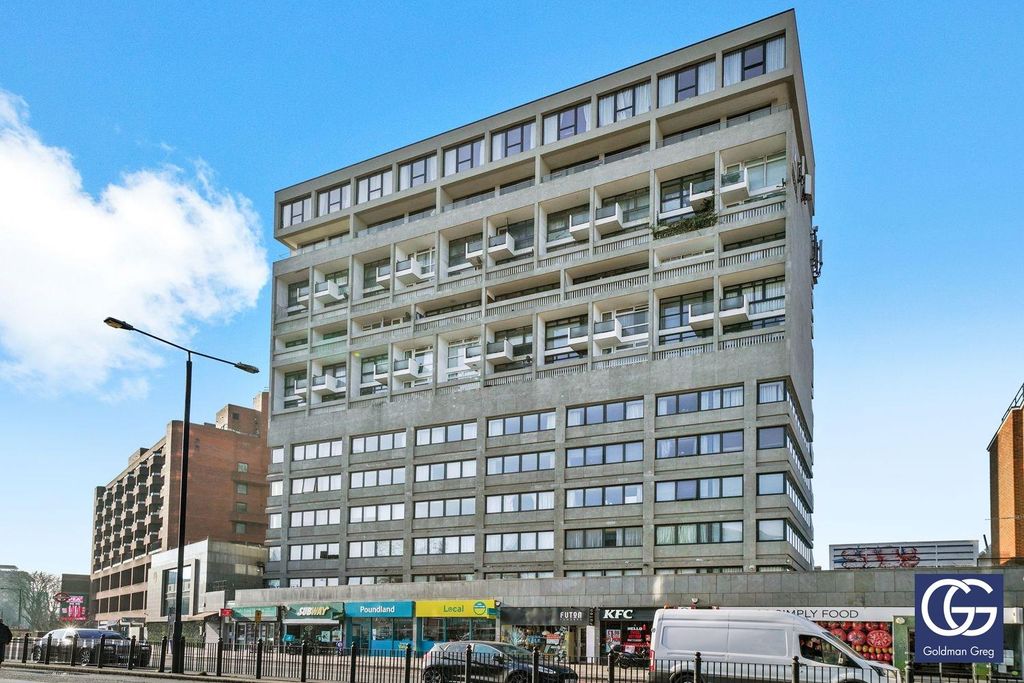 Property photo 1 of 8