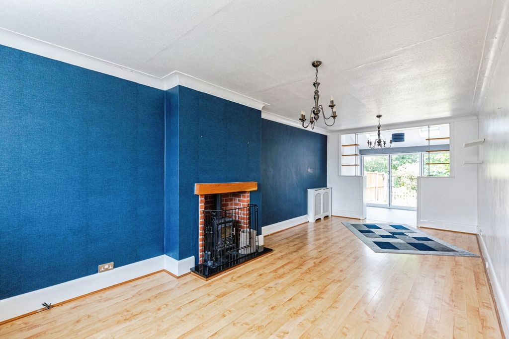 Property photo 3 of 14