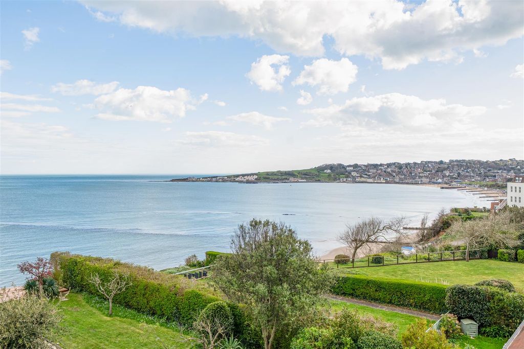 Property photo 3 of 27 1435993-6-69Cbf0073ba49.Jpg