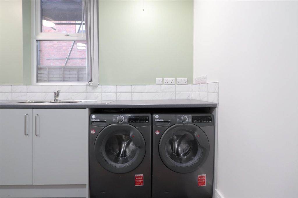 Property photo 3 of 5 Walsgrave Road-19.Jpg