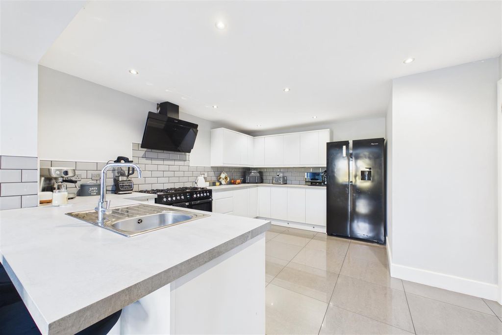 Property photo 3 of 20 Open Plan Living Kitchen Diner