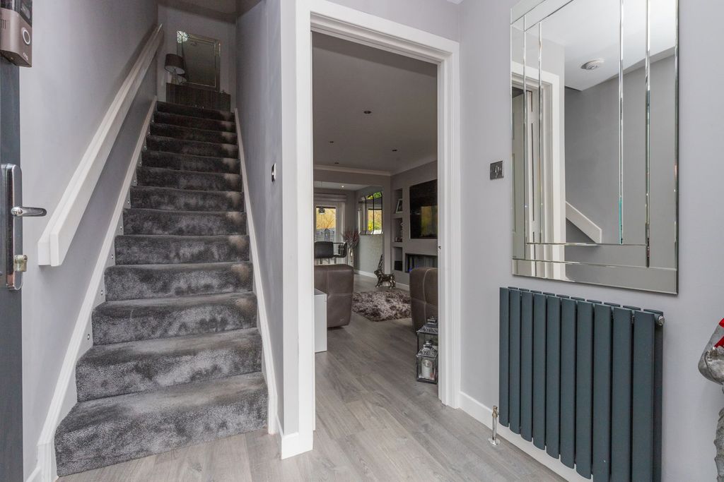 Property photo 3 of 26 Reception Hall