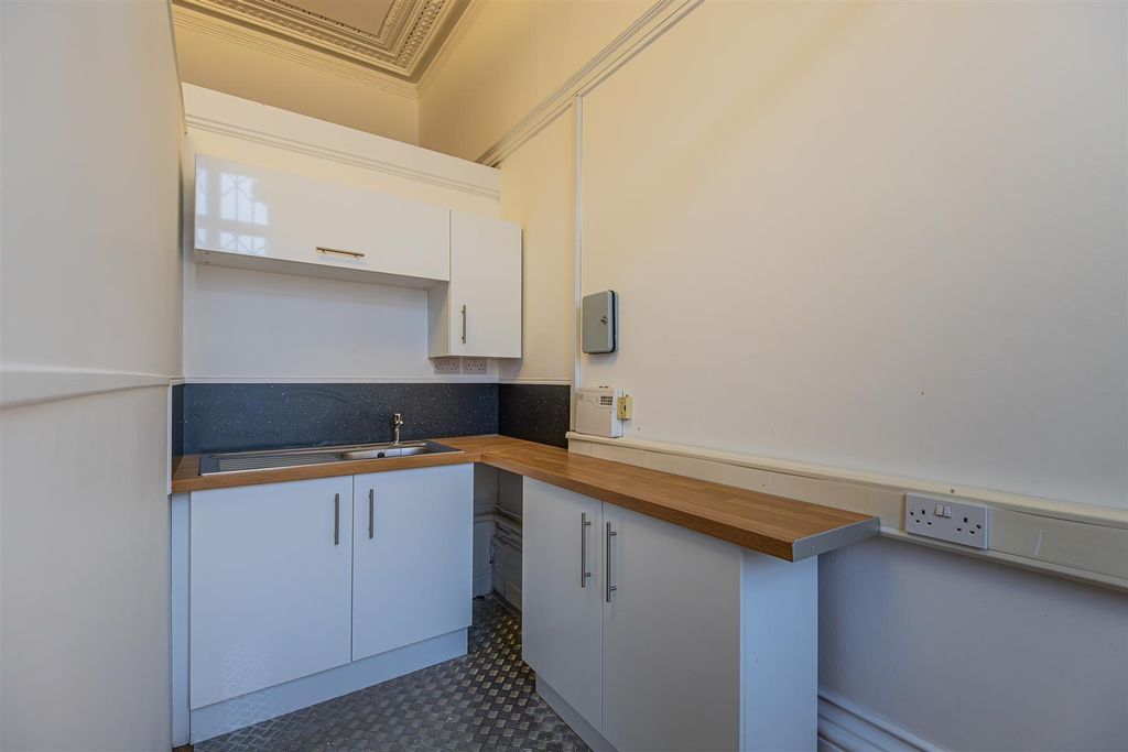 Property photo 3 of 14 Pascoe House-7.Jpg
