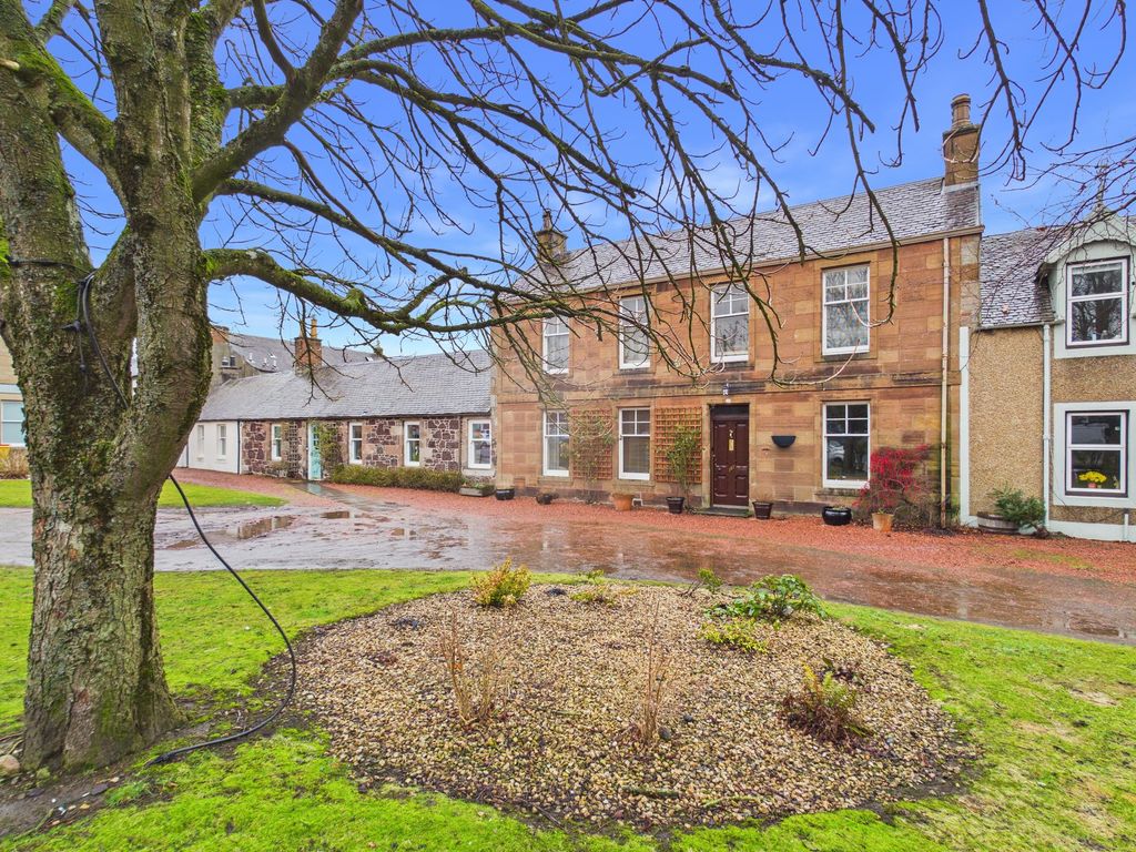 Property photo 1 of 17 Front