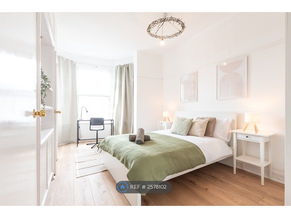 Property photo 3 of 30