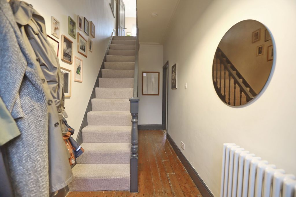 Property photo 3 of 21