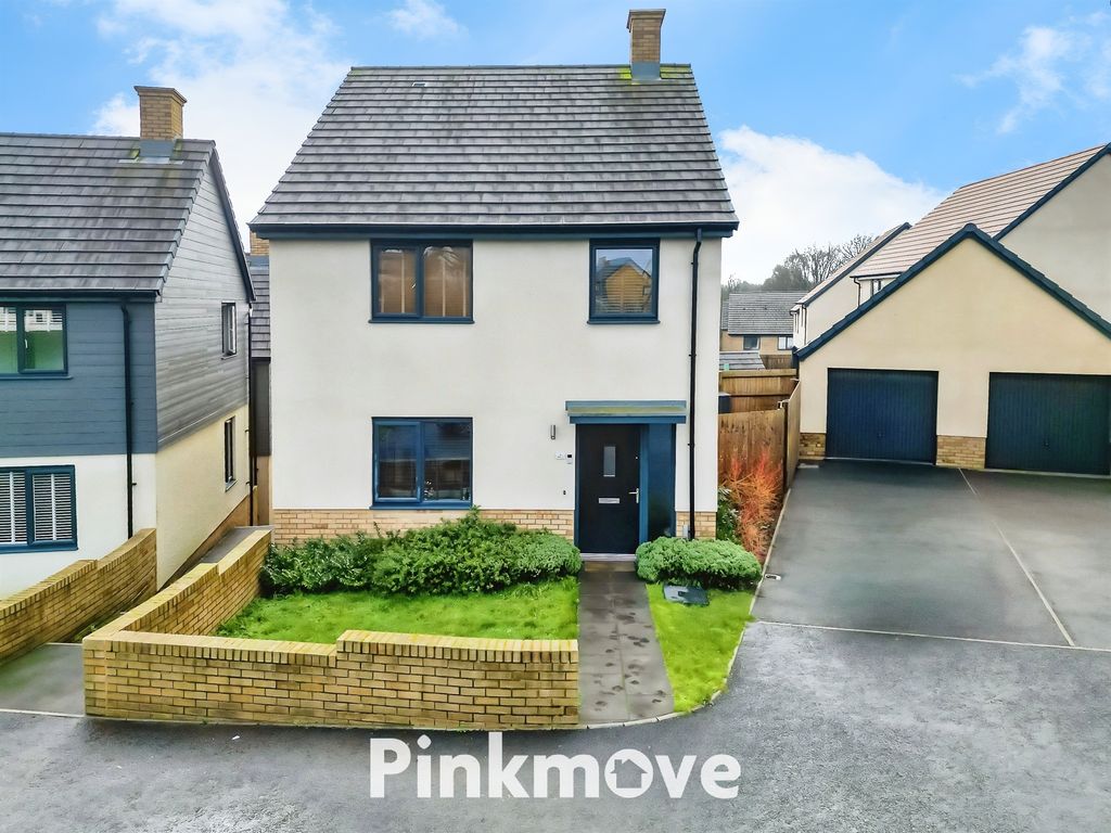 Property photo 1 of 25