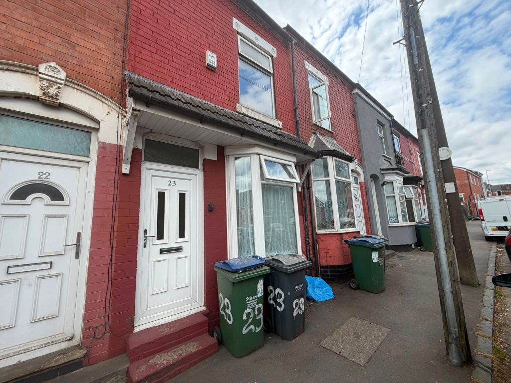 Property photo 1 of 8