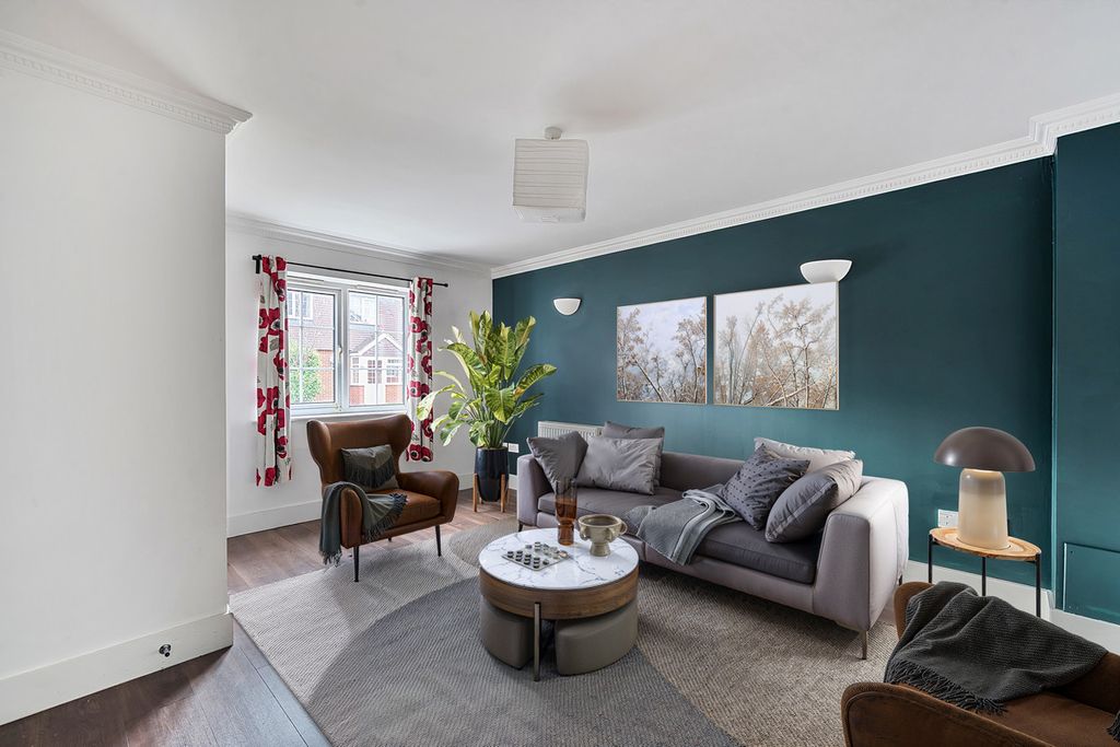 Property photo 3 of 21