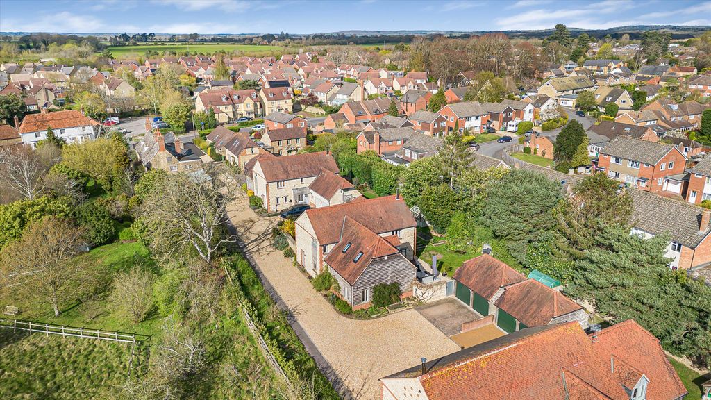 Property photo 1 of 20 Image