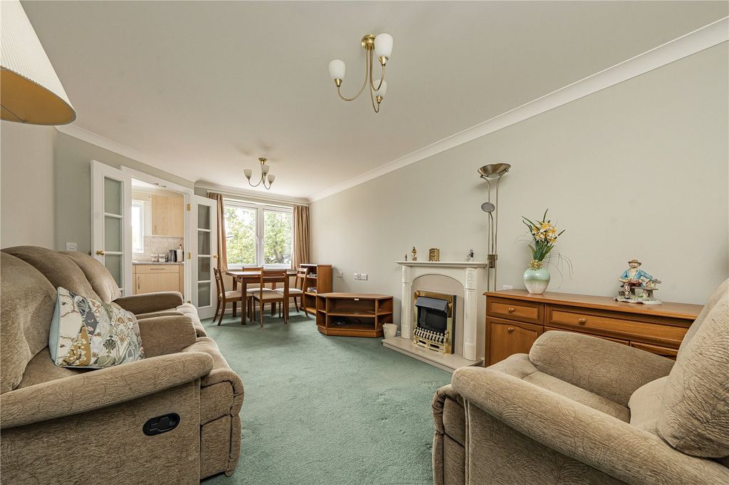 Property photo 2 of 14 Picture No. 02